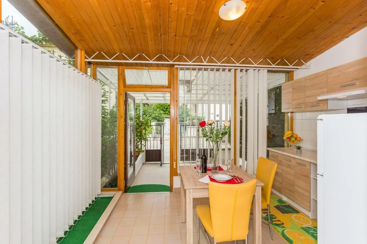 Apartment Studio Leon-Sara Split