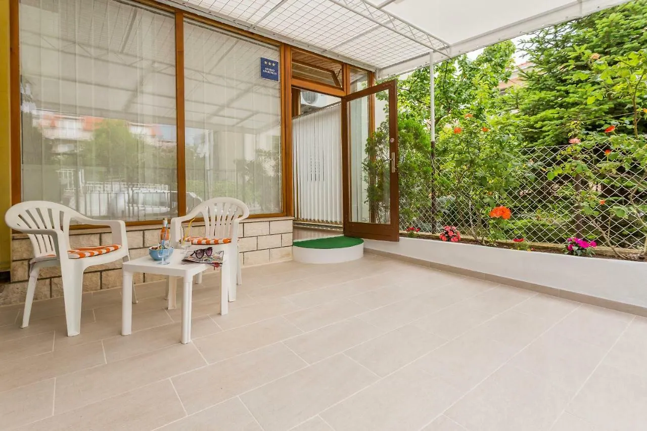 Studio Leon-Sara Split 0*,  Croatia
